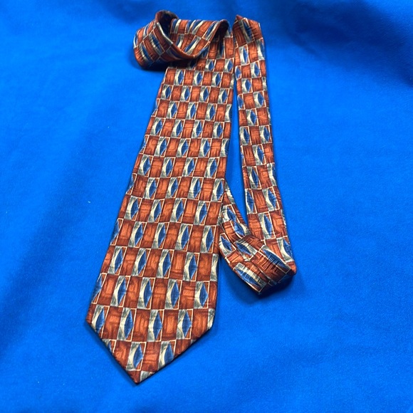 Ferrell Reed100% silk tie - Picture 1 of 3